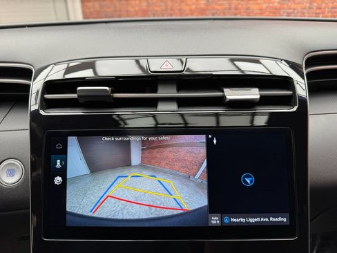 Used 2023 Hyundai Santa Cruz SEL Premium w/ Cargo Package AWD/4WD image 19