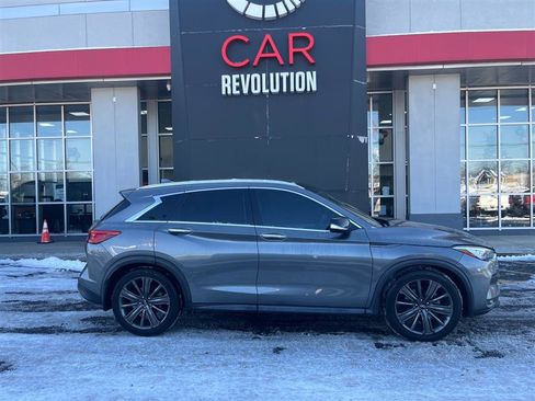 Used 2020 INFINITI QX50 Essential w/ Edition 30 Package image 7