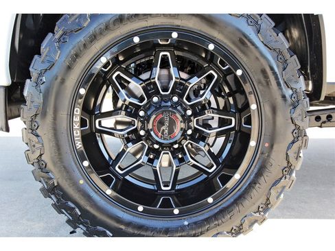 Used 2026 RAM 2500 Laramie image 29