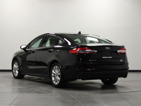 Used 2020 Ford Fusion SE FWD image 6