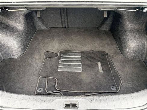 Used 2024 Nissan Altima 2.5 SV FWD image 24