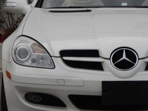 Used 2007 Mercedes-Benz SLK 350 image 9
