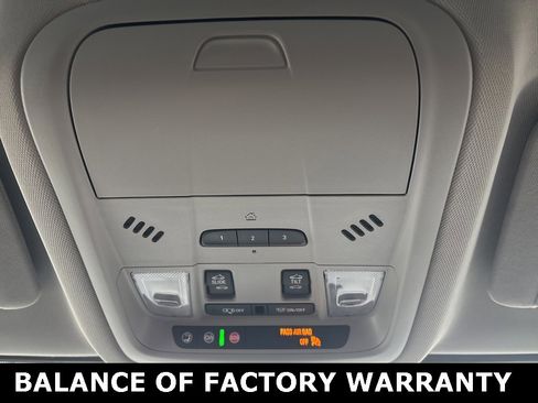 Used 2023 GMC Acadia SLE w/ Driver Convenience Package image 37