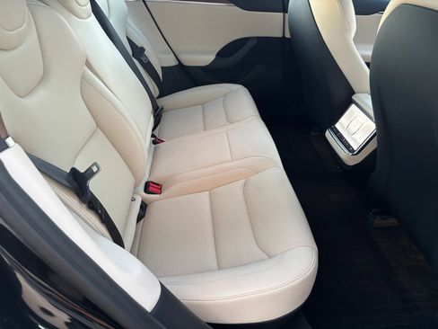 Used 2023 Tesla Model S Standard Range image 14