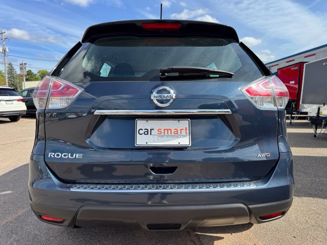 Used 2016 Nissan Rogue S AWD/4WD image 6