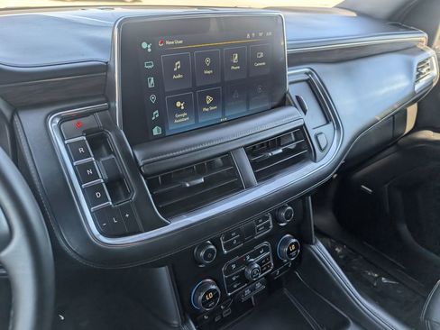 Used 2024 Chevrolet Tahoe LT RWD image 18
