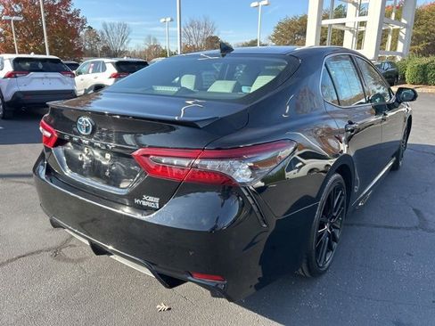 Used 2024 Toyota Camry XSE image 5