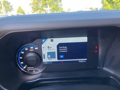 Used 2021 Ford Bronco Badlands image 13