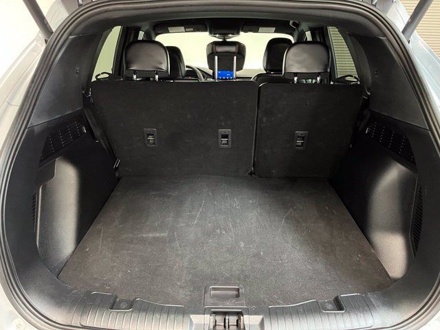 Used 2025 Ford Escape ST-Line Select AWD/4WD image 15