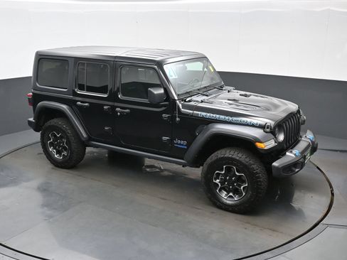 Used 2021 Jeep Wrangler Unlimited Rubicon 4xe w/ Cold Weather Group AWD/4WD image 40