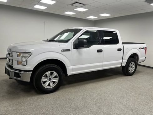 Used 2015 Ford F150 XLT w/ Equipment Group 301A Mid image 6