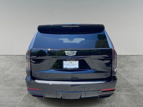 New 2026 Cadillac Escalade Platinum Sport w/ LPO, ONYX Package AWD/4WD image 4