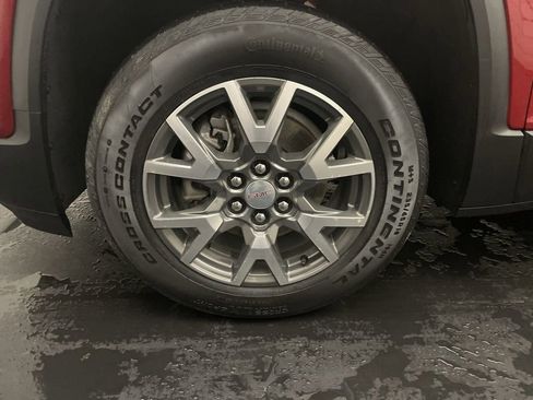 Used 2023 GMC Acadia SLE w/ Driver Convenience Package image 23