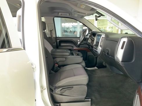 Used 2015 GMC Sierra 1500 SLE image 16