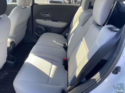 Used 2022 Honda HR-V EX image 22