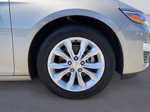 Used 2023 Chevrolet Malibu LT FWD image 9