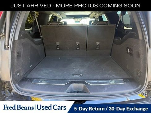 Used 2023 Cadillac Escalade ESV Premium Luxury AWD/4WD image 14