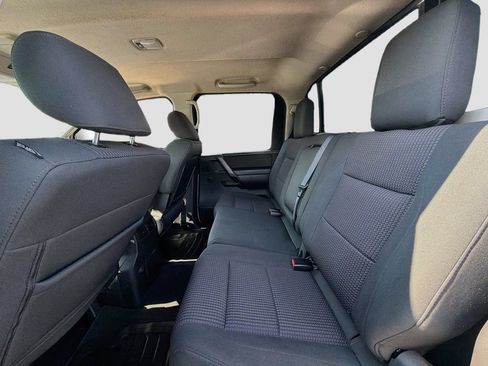 Used 2012 Nissan Titan SV w/ SV Value Truck Pkg RWD image 26