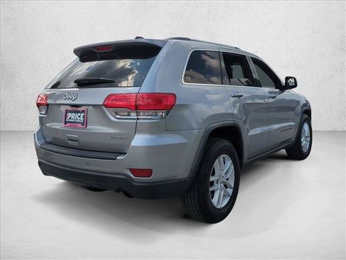 Used 2017 Jeep Grand Cherokee Laredo w/ Quick Order Package 2BE RWD image 5