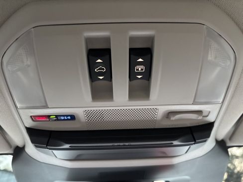 Used 2024 Subaru Ascent Limited w/ Technology Package image 21