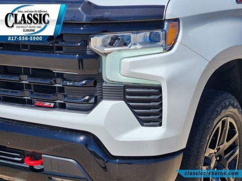 Used 2025 Chevrolet Silverado 1500 LT Trail Boss w/ Convenience Package II image 13