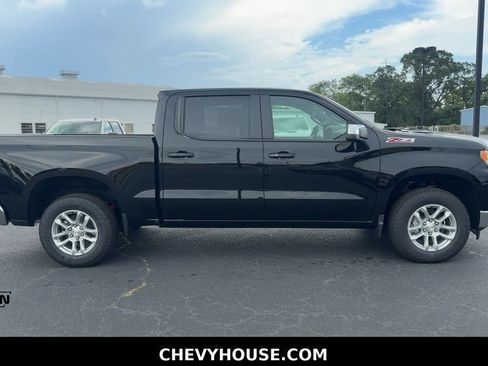 New 2026 Chevrolet Silverado 1500 LT AWD/4WD image 2