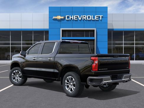 New 2026 Chevrolet Silverado 1500 LTZ w/ LTZ Premium Package AWD/4WD image 3