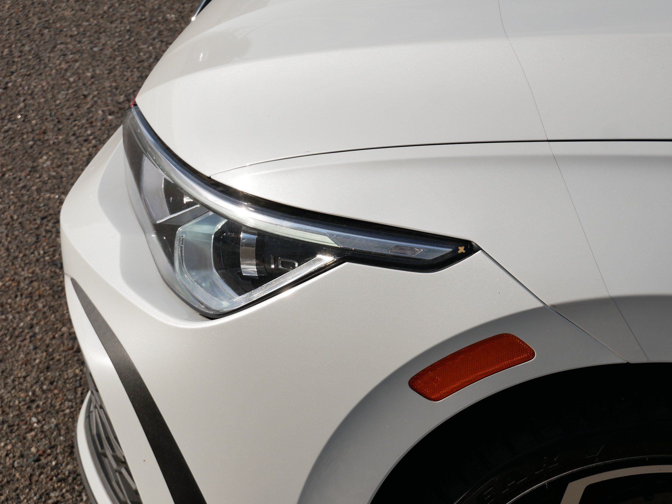 Certified 2024 Volkswagen GTI SE FWD image 12