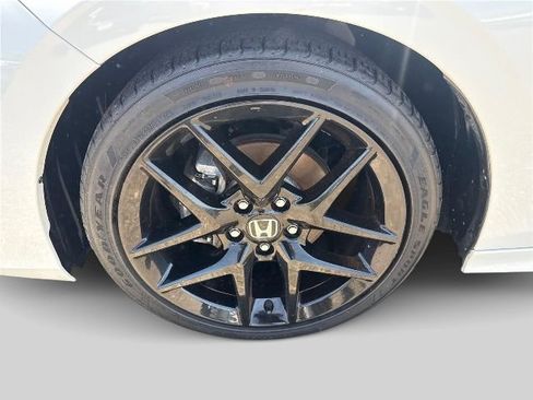 Used 2023 Honda Civic Sport image 27