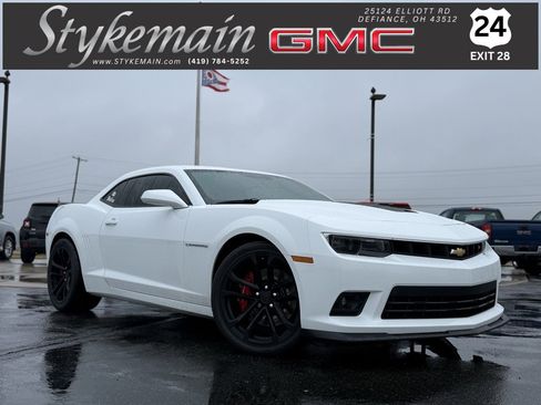Used 2014 Chevrolet Camaro SS w/ SS Performance Package image 1