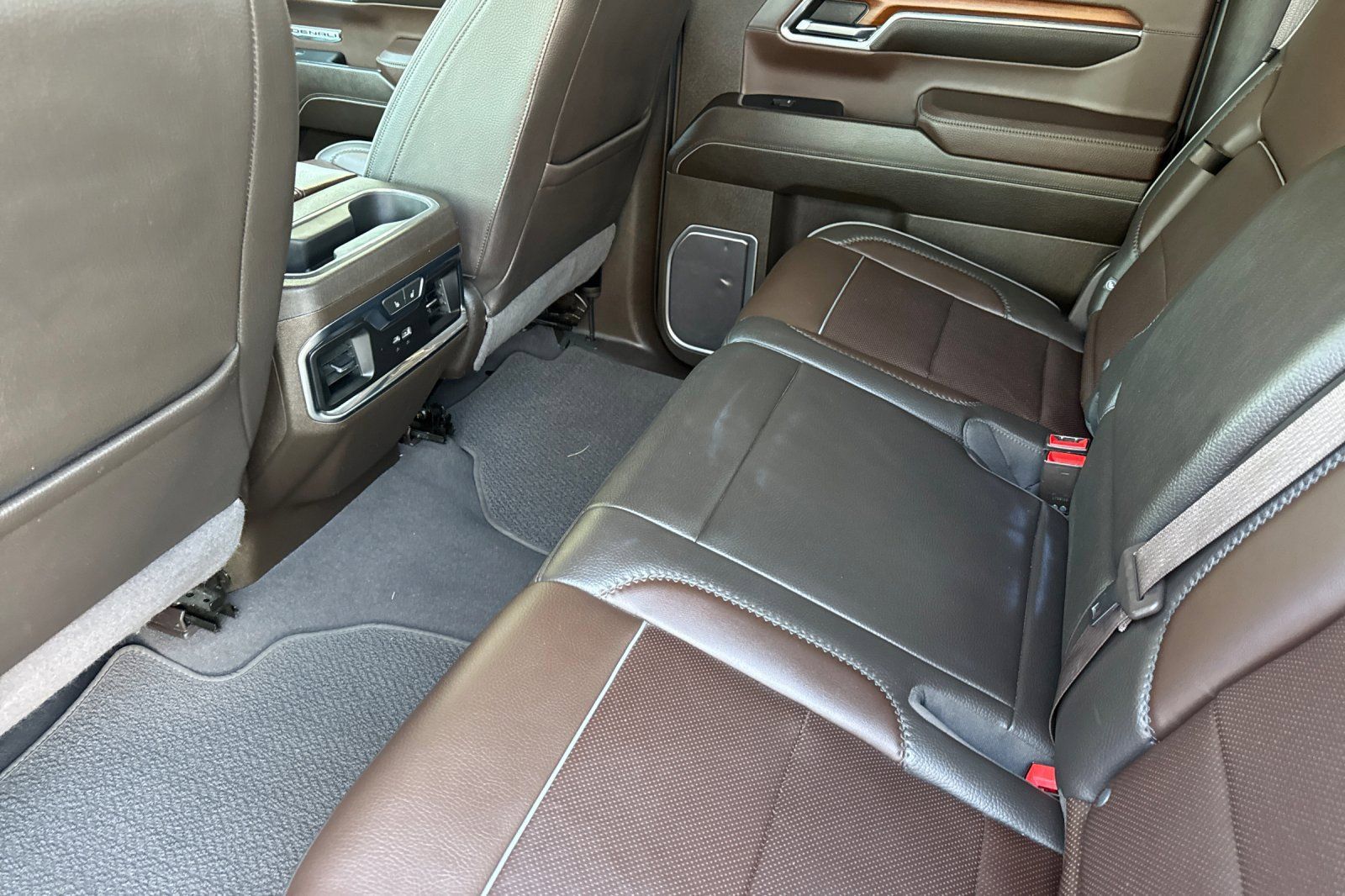 Certified 2023 GMC Sierra 1500 Denali w/ Denali Reserve Package AWD/4WD image 13