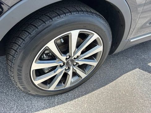 Used 2019 Lincoln MKC Reserve w/ MKC Technology Package FWD image 11