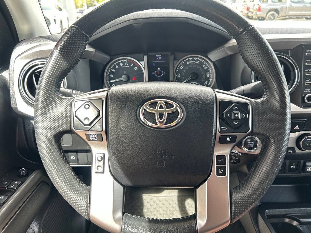 Certified 2023 Toyota Tacoma SR5 AWD/4WD image 17