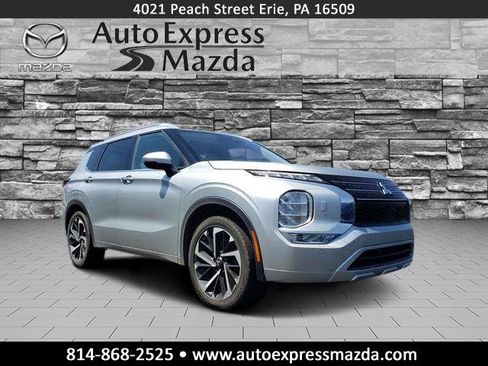 Used 2023 Mitsubishi Outlander SEL 40th Anniversary AWD/4WD image 1