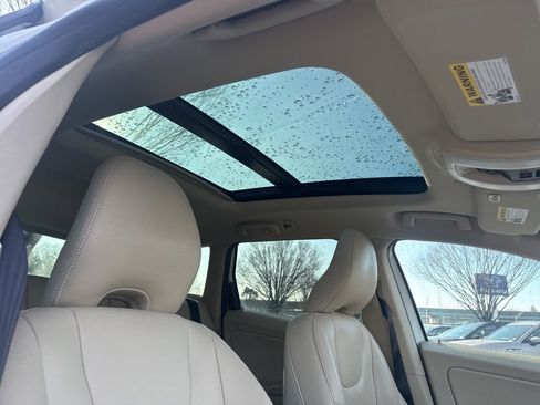 Used 2015 Volvo XC60 T6 image 31