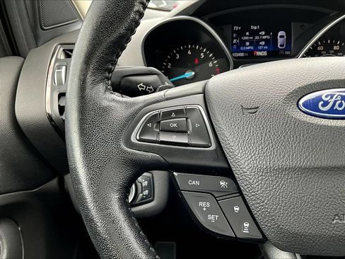 Used 2017 Ford Escape Titanium AWD/4WD image 15