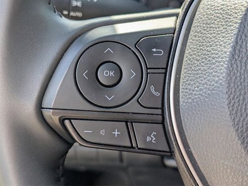 Used 2023 Toyota Corolla SE image 18