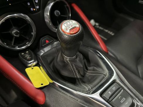 Used 2022 Chevrolet Camaro SS RWD image 27