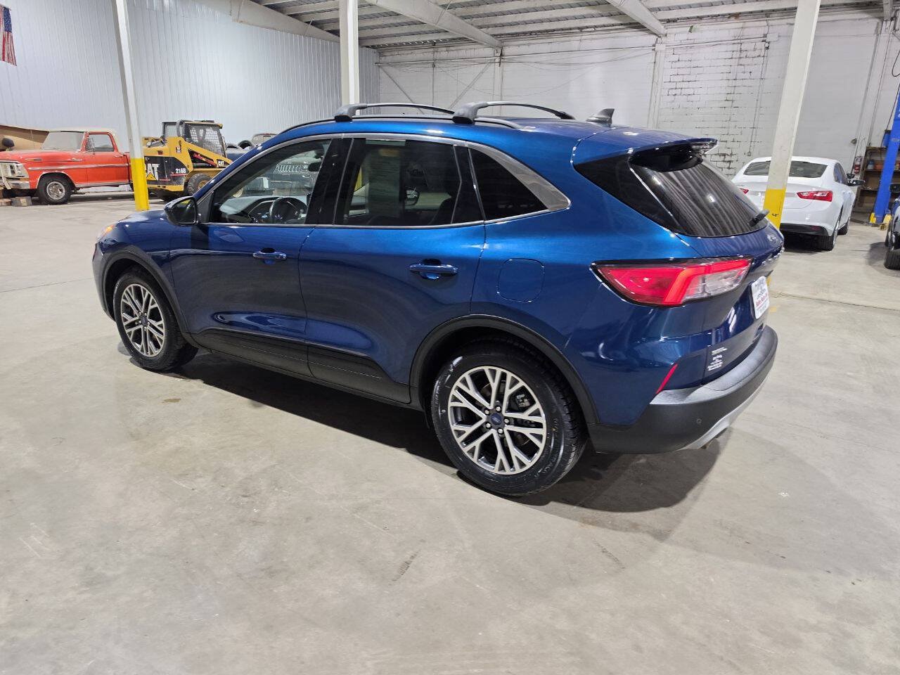 Used 2020 Ford Escape SEL FWD image 7