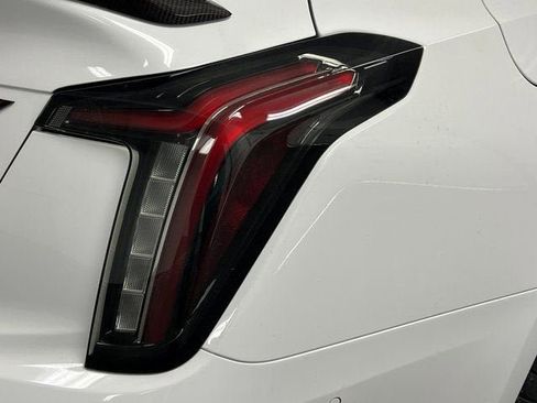 New 2026 Cadillac CT5 V Blackwing w/ Carbon Fiber 2 Package image 11