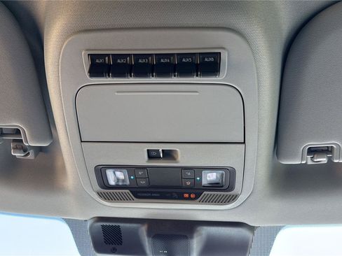 New 2026 Ford F550 4x4 Crew Cab image 30