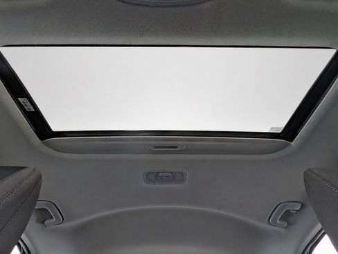 Used 2024 Hyundai Elantra SEL w/ Convenience Package FWD image 25