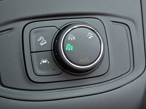 Certified 2024 GMC Terrain SLE image 26