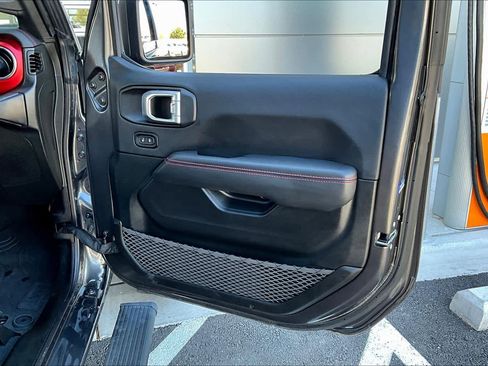 Used 2022 Jeep Gladiator Rubicon w/ LED Lighting Group image 23