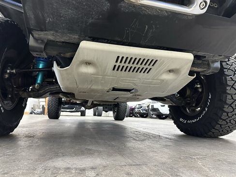 Used 2017 Toyota Tacoma TRD Pro AWD/4WD image 11