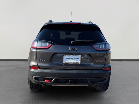 Used 2021 Jeep Cherokee Trailhawk w/ Technology Group image 4