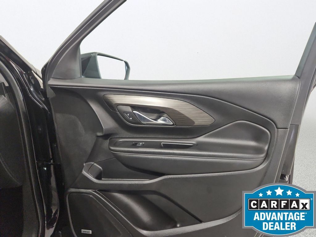 Used 2023 GMC Terrain SLT w/ Infotainment Package II AWD/4WD image 21