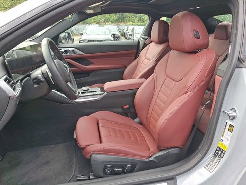 Used 2024 BMW 430i xDrive Coupe w/ M Sport Package AWD/4WD image 11