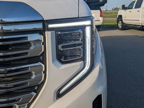 Used 2023 GMC Sierra 1500 Denali AWD/4WD image 11