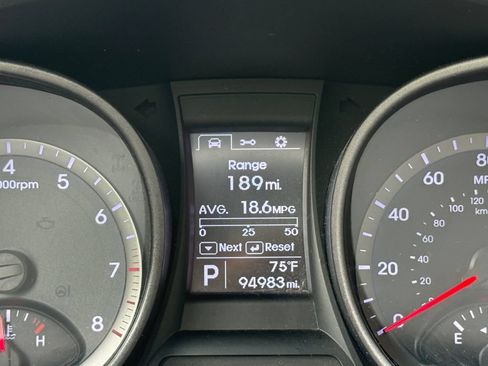 Used 2016 Hyundai Santa Fe Sport AWD/4WD image 33